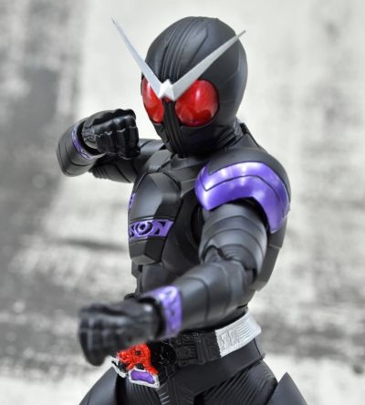 S.H.Figuarts(真骨雕制法) 假面骑士双骑  假面骑士王牌