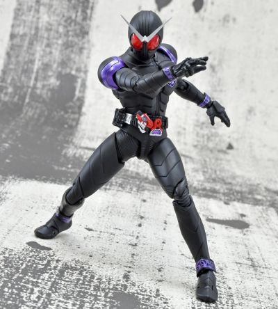 S.H.Figuarts(真骨雕制法) 假面骑士双骑  假面骑士王牌