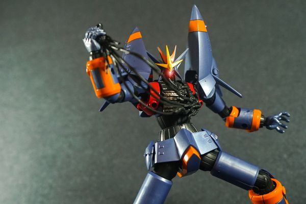 スーパーロボット超合金 钢巴斯塔『トップをねらえ！』より