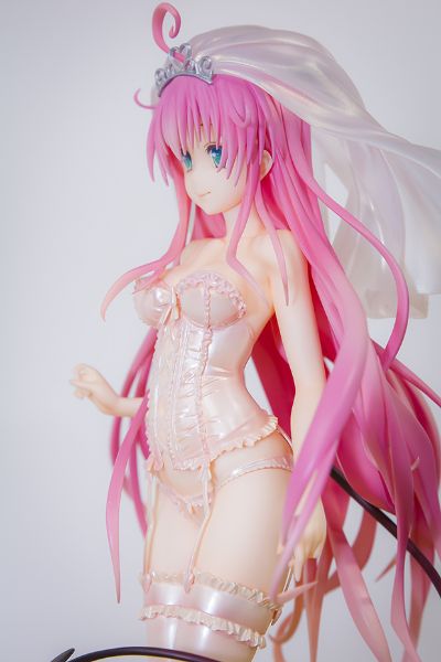 To LOVE Ru Darkness 	菈菈・萨塔琳・戴比路克 内衣婚纱