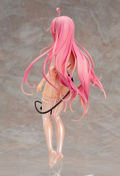 To LOVE Ru Darkness 	菈菈・萨塔琳・戴比路克 内衣婚纱