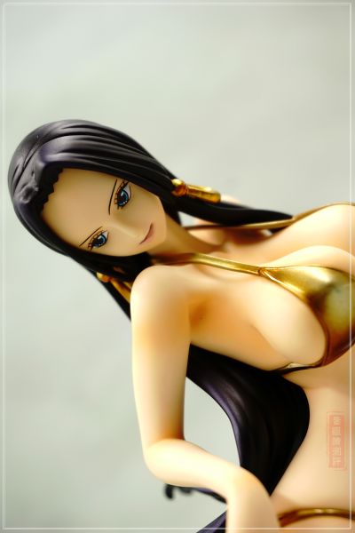 ExcellentModel Portrait Of Pirates Limited Edition 海贼王 波雅・汉库克 Ver.BB_金色