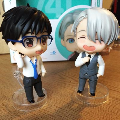 黏土人もあ 白シャツ 