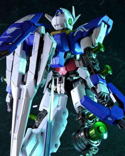 METAL BUILD 机动战士高达00 先驱者的觉醒 GNT-0000 量子型00高达