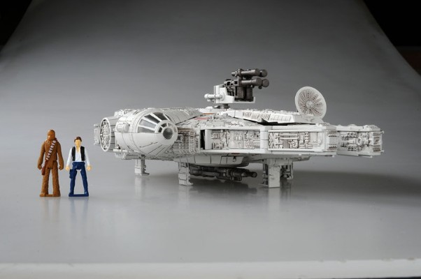 星球大战 / 变形金刚 02 Millennium・ファルコン[takaraTomy]《０６月予约》