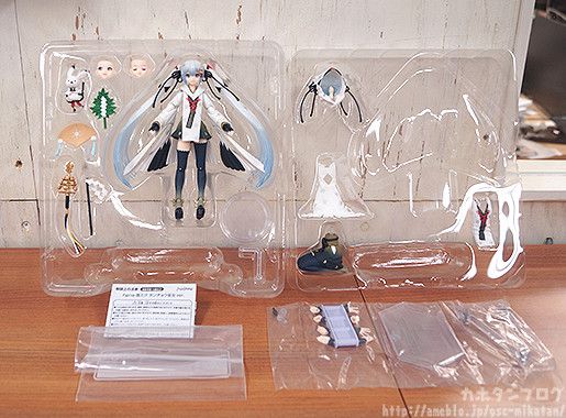 figma#EX-45 VOCALOID 丹顶鹤 雪初音 巫女ver.