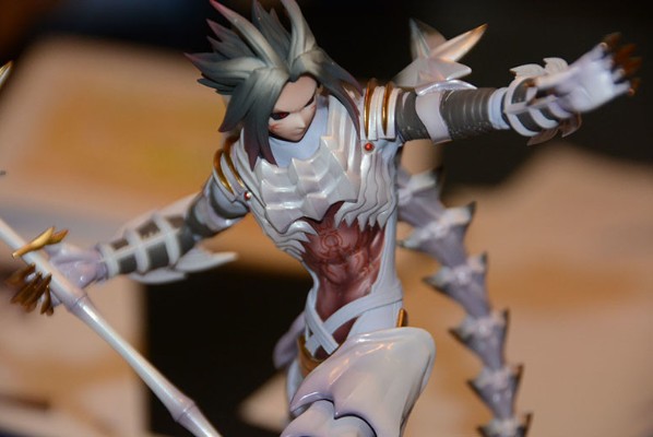 FiguartsZERO 骇客时空-G.U. 最终编码 Haseo 长谷雄 WHITE 