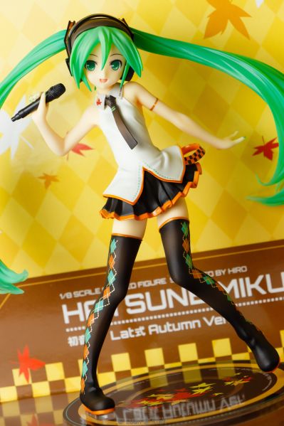 Happy赏 VOCALOID 初音未来 Lat式 Autumn Color Ver.