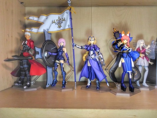 figma Fate/Zero 爱丽丝菲尔・冯・爱因兹贝伦