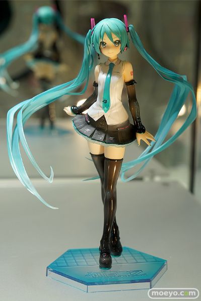 初音未来 V4X