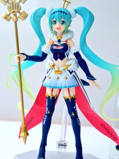 figma GOOD SMILE Racing 初音未来 Racing 2018