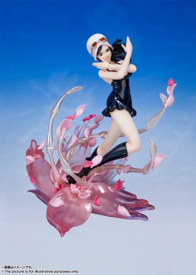 FiguartsZERO 海贼王 妮可・罗宾 Mil Fleur Campo de Flores 