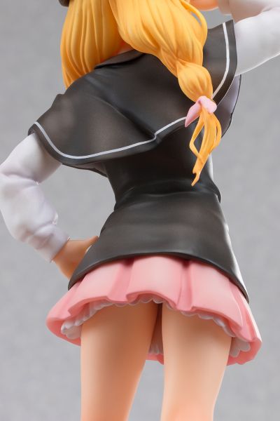 UQ HOLDED! 桜雨雾绘