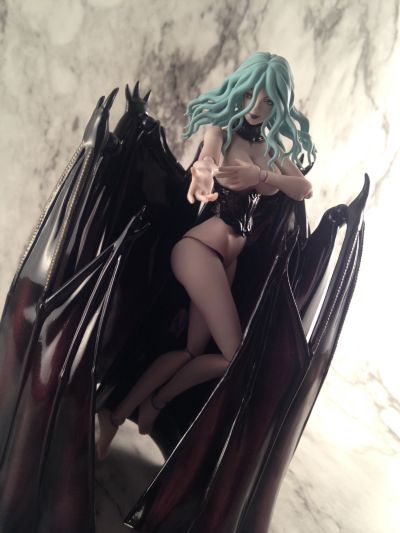 figma#SP-082 剑风传奇 黄金时代篇 纪念版 丝兰 +  figFIX 康拉德