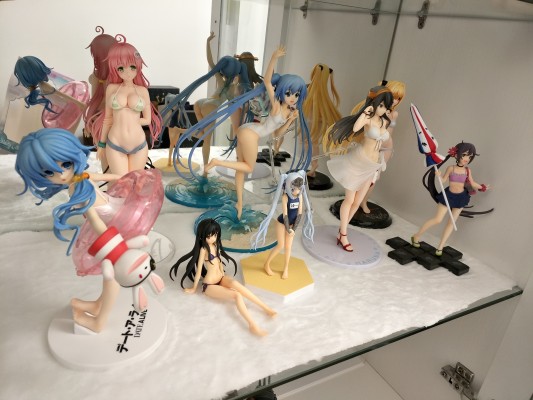 BEACH QUEENS 罪恶王冠 楪祈