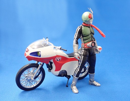 S.H.Figuarts 假面骑士 旋风号
