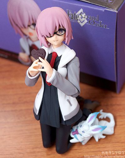 figma #EX-51 Fate / Grand Order 玛修·加拉哈德&芙芙 Shielder