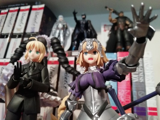 figma #126 フェイト/ゼロ SABER Zero ver. 