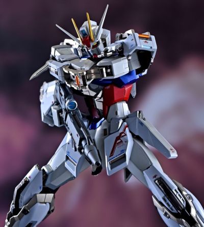 METAL BUILD 机动战士高达SEED GAT-X105+AQM/E-X01 翔翼型强袭高达