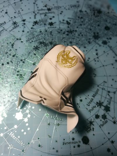 噬神者2 	艾莉莎・伊莉妮琪娜・奥美拉 白泳装版