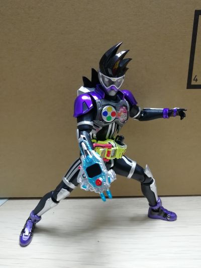 S.H.Figuarts 假面骑士：艾克赛德 假面骑士幻梦 动作玩家 等级0(原始卡带)