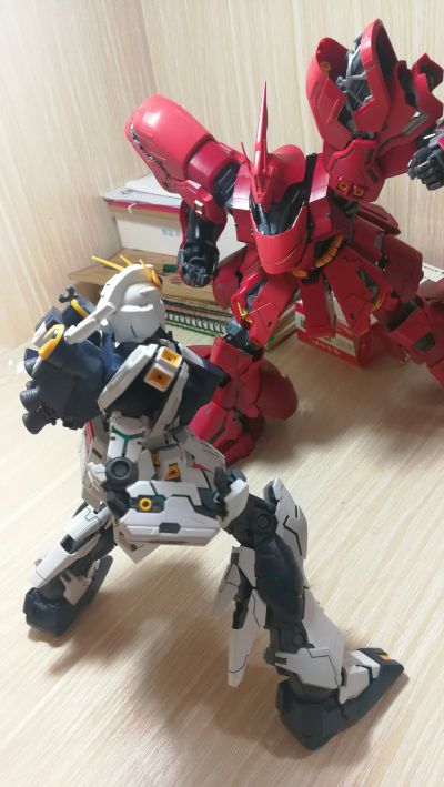 MG 机动战士高达 逆袭的夏亚 RX-93 ν高达 Ver.Ka