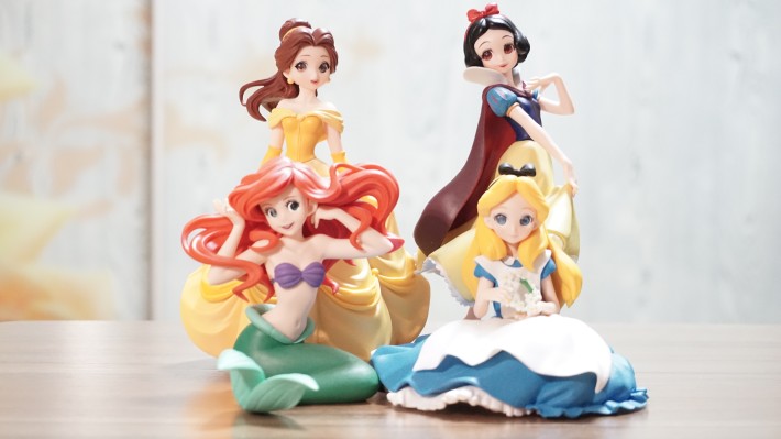 Disney Characters Crystalux 美女と野獣 ベル 