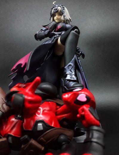 figma#390 命运-冠位指定 复仇者-贞德[Alter]