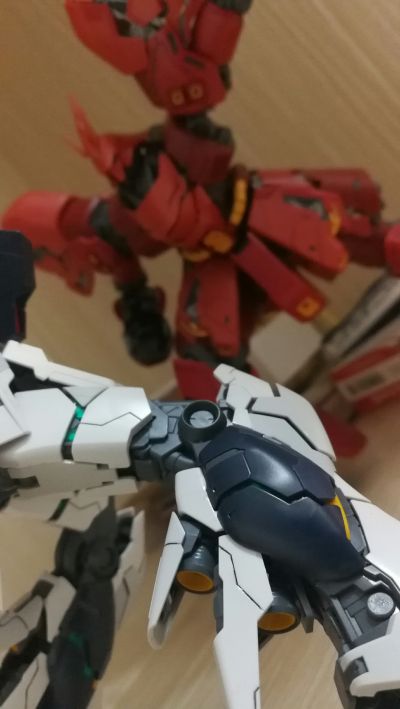 MG 机动战士高达 逆袭的夏亚 RX-93 ν高达 Ver.Ka