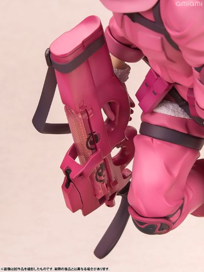 刀剑神域外传 Gun Gale Online 莲 AmiAmi限定版