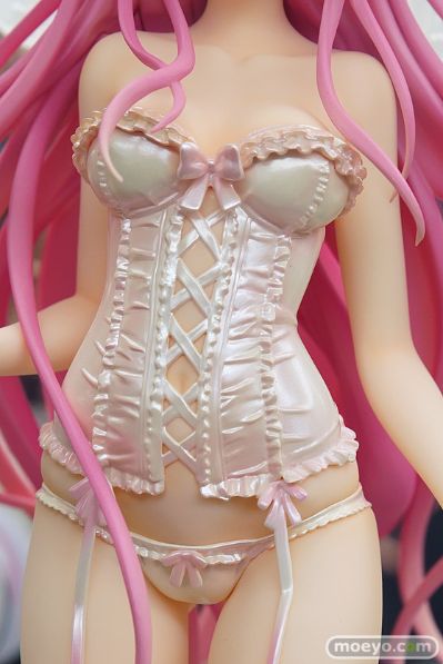 To LOVE Ru Darkness 	菈菈・萨塔琳・戴比路克 内衣婚纱