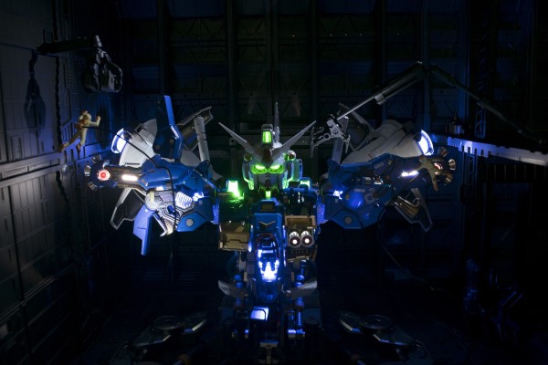 FORMANIA EX 高达试作1号机全方位推进型“玉帘”