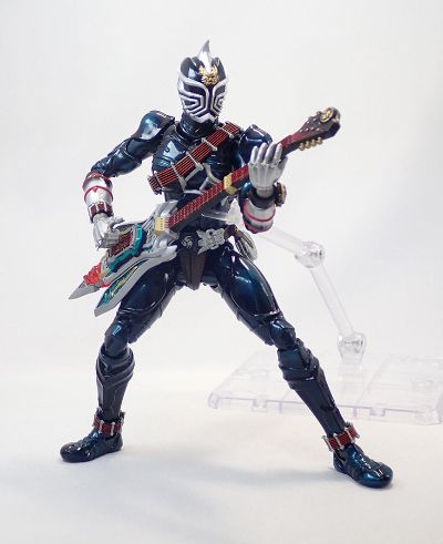 S.H.Figuarts（真骨雕制法） 假面骑士响鬼 假面骑士轰鬼