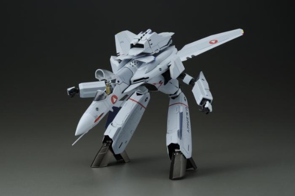 超时空要塞 Zero VF-0A 凤凰(工藤真机)