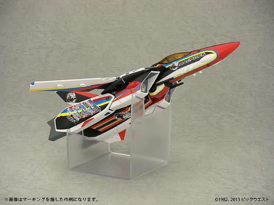 超时空要塞 VF-1J 女武神(30周年纪念涂装机)