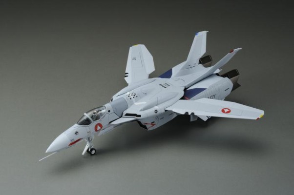 超时空要塞 Zero VF-0A 凤凰(工藤真机)