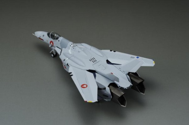 超时空要塞 Zero VF-0A 凤凰(工藤真机)