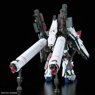 RG 机动战士高达独角兽(UC) RX-0 全武装型独角兽高达