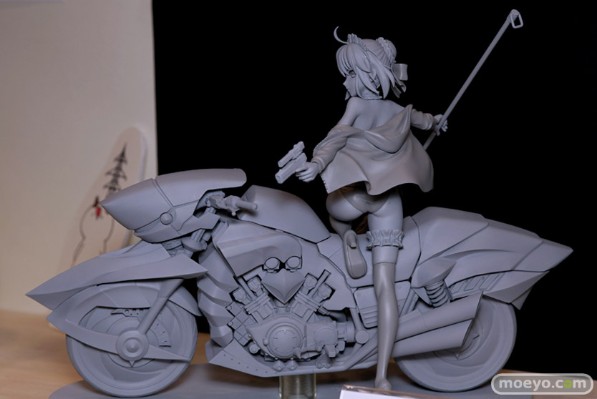 Fate / Grand Order Saber[Alter] &＆Cuirassier Noir 泳装