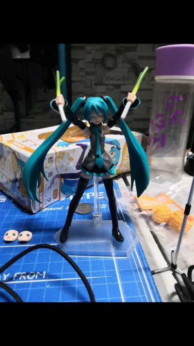 Cheerful JAPAN! figma #114 VOCALOID 初音未来 応援ver. 