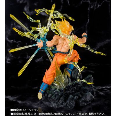 Figuarts ZERO 龙珠Z：燃烧吧！热战·烈战·超激战 超级赛亚人孙悟空 -热战-