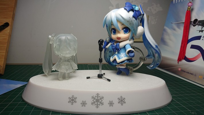 粘土人 #207 初音未来 雪未来 2012 毛绒绒外套版
