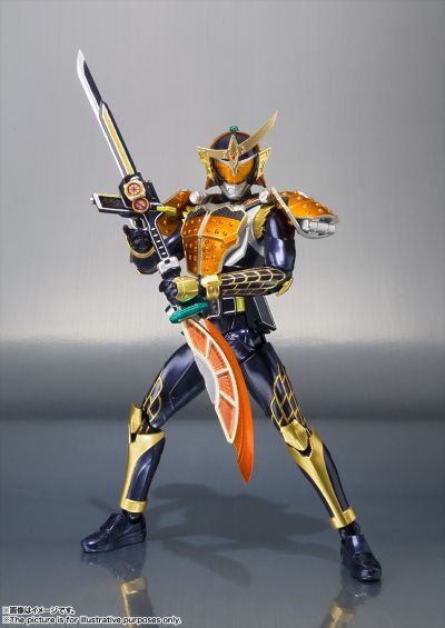 S.H.Figuarts 假面骑士：铠武 假面骑士铠武 橙子武装 -20假面骑士踢/平成二十骑士纪念版-