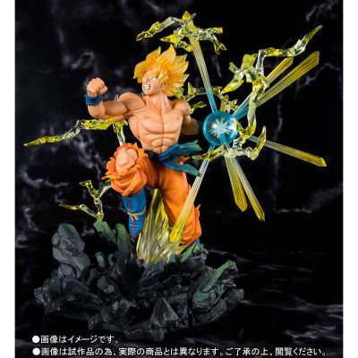 Figuarts ZERO 龙珠Z：燃烧吧！热战·烈战·超激战 超级赛亚人孙悟空 -热战-