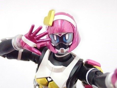 S.H.Figuarts 假面骑士：艾克赛德 假面骑士波比 心跳危机玩家 等级X/未知