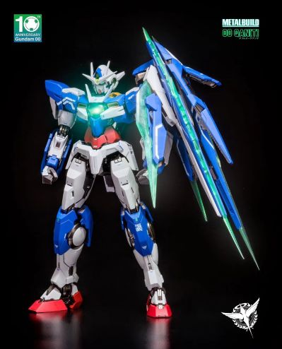 METAL BUILD 机动战士高达00 先驱者的觉醒 GNT-0000 量子型00高达