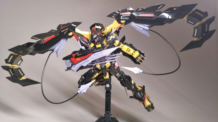 RG 1/144 异端高达金色机天米娜