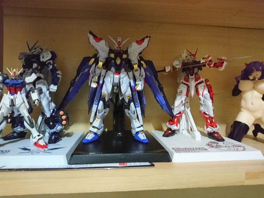 METAL BUILD 机动战士高达SEED Astray MBF-P02 异端高达红色机