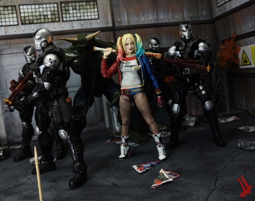 S.H.F Suicide Squad  Harley Quinn