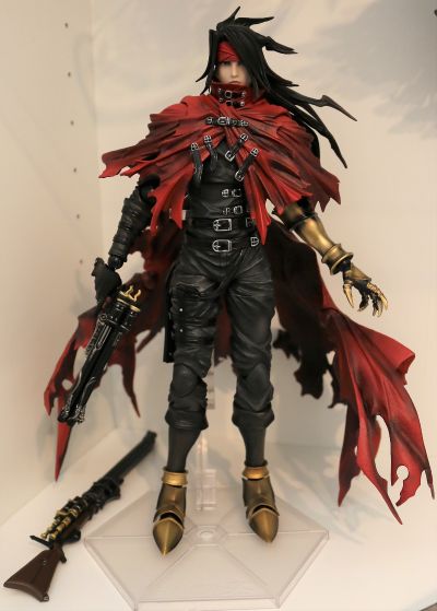 PlayArts改 地狱犬的挽歌 最终幻想VII 文森特·瓦伦汀